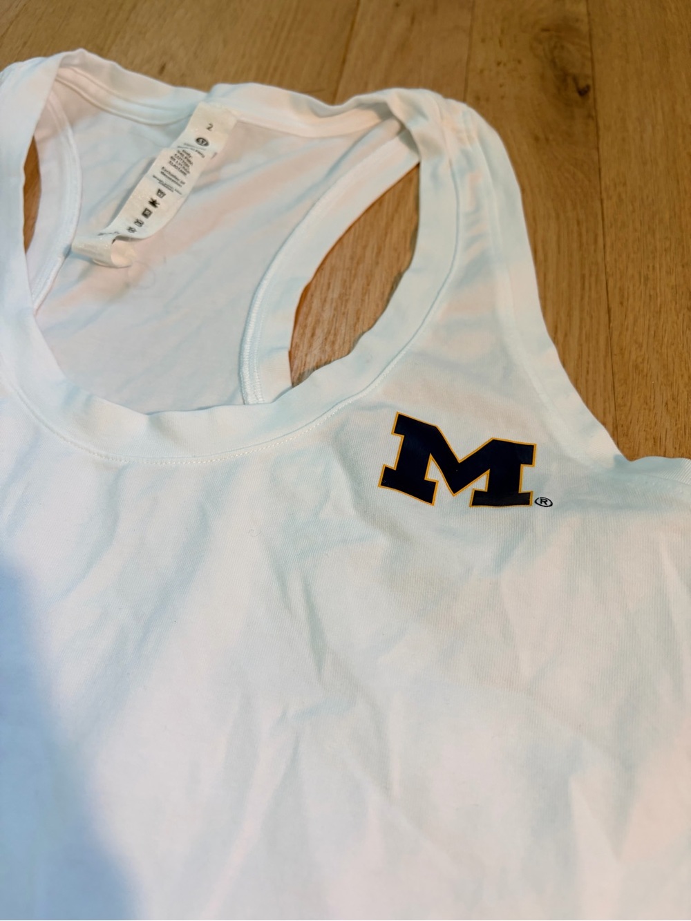 Lululemon University of Michigan Tank Top White Size 2 Athletic Racerback - Picture 2 of 4
